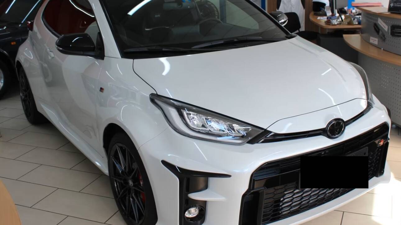 Toyota Yaris GR WRC TRIPLE EDITION (2024)